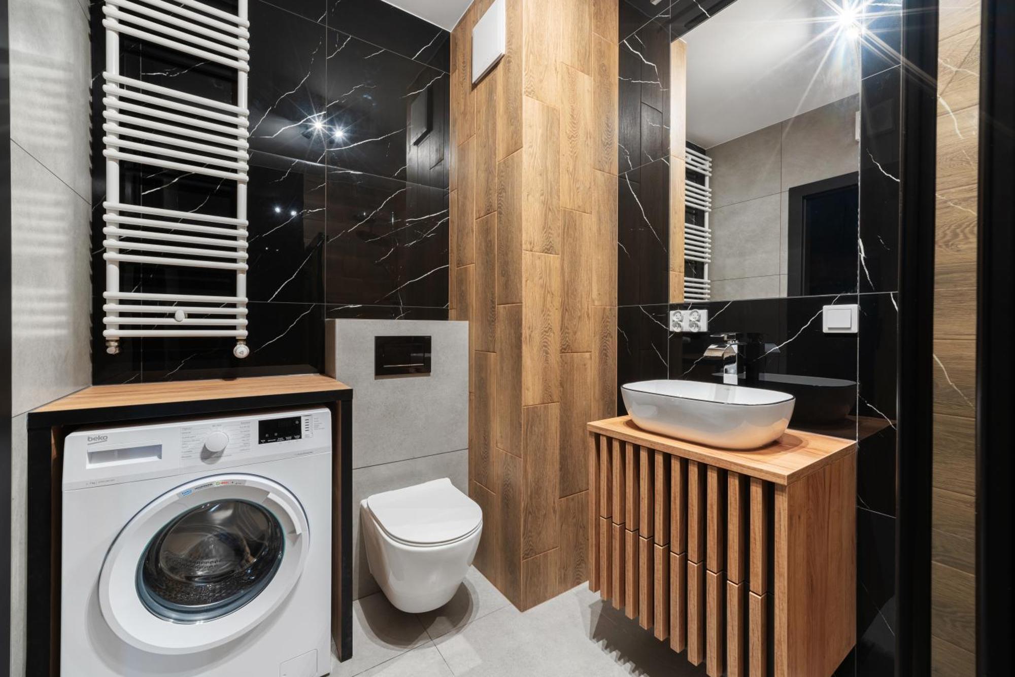 Butas Nowy Komfortowy Wiktoryn 6a, Tv Smart, 72